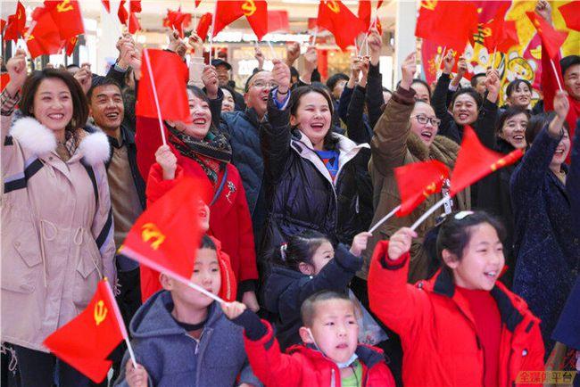 国务院总理，去西部985了！
